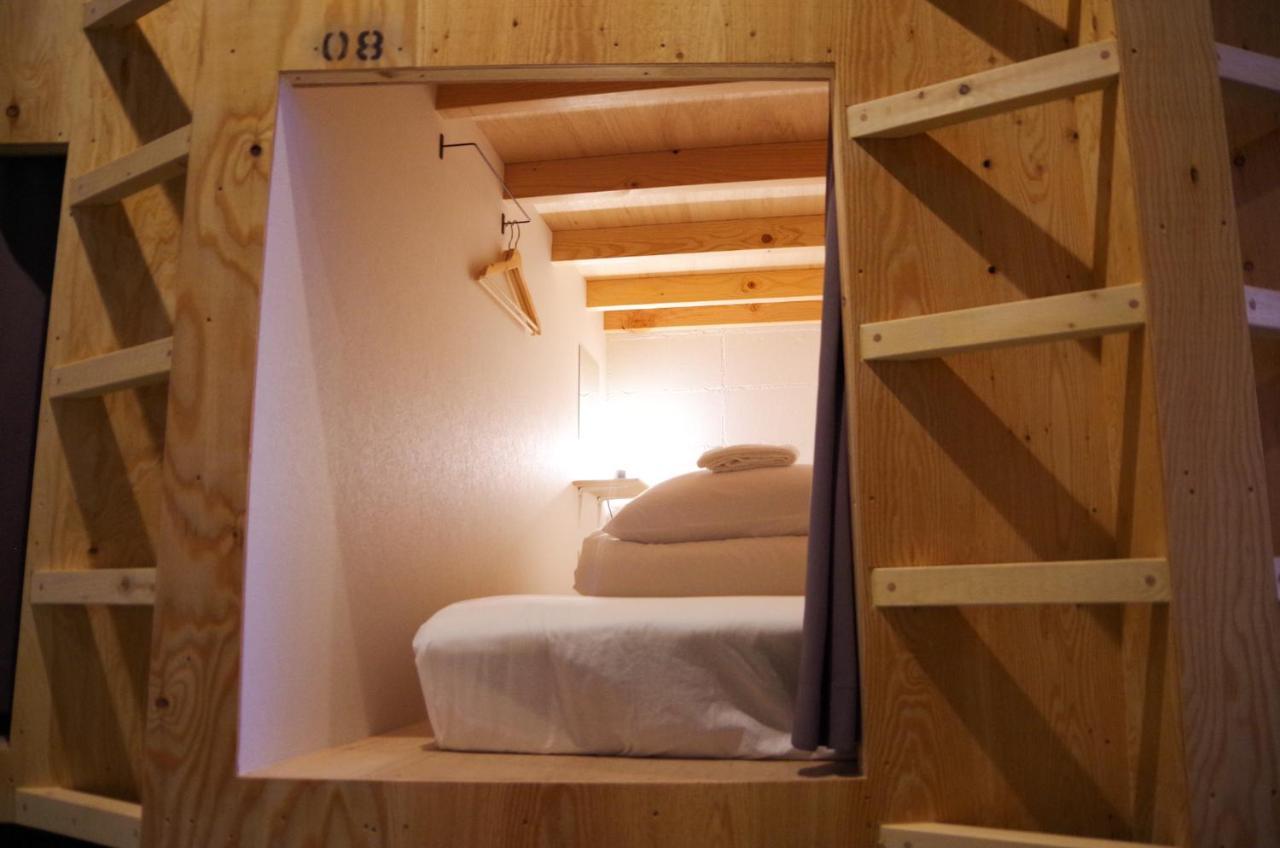 Хостел Travelers' House Roots Такаока Экстерьер фото